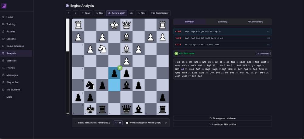 Chess game analysis in the 0blunders app